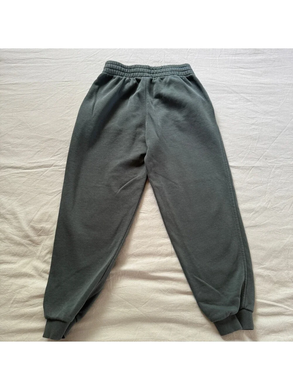 Nike Boys Swoosh Fleece Joggers Sweatpants Green Kids Size Medium M EXCELLENT